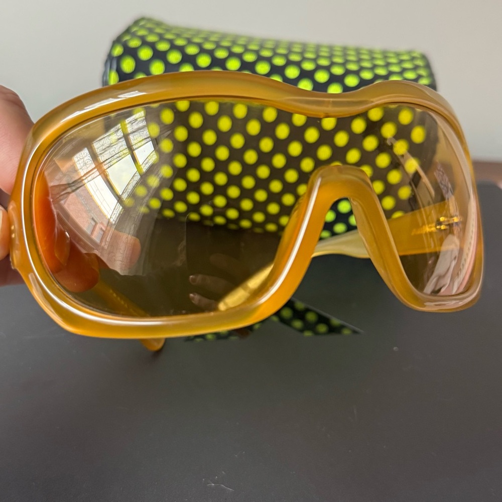 Prada Oversized Amber Shield Sunglasses SPR180 - Picture 8 of 13